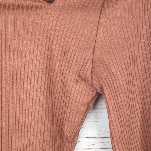 🍉5 for $25* ASTR The Label Cutout Bodysuit - Picture 7 of 11